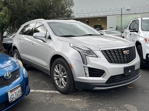 Used 2020 Cadillac XT5 Premium Luxury image 1