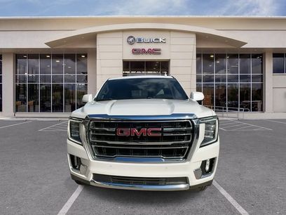 Used 2023 GMC Yukon SLT w/ SLT Luxury Package