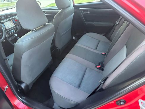Used 2018 Toyota Corolla LE w/ LE Premium Package FWD image 17