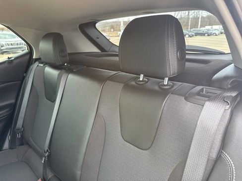 Used 2021 Buick Encore GX Preferred w/ Cold Weather Comfort Package image 34