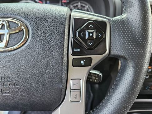 Used 2020 Toyota 4Runner Limited AWD/4WD image 30