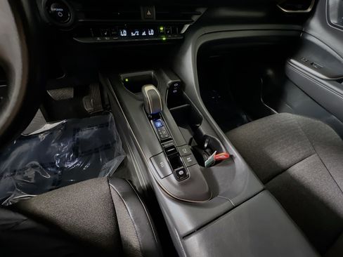 Used 2023 Toyota Crown XLE image 25