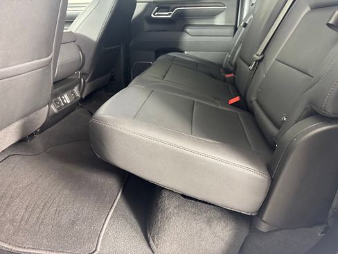 Used 2025 GMC Sierra 1500 SLT AWD/4WD image 31