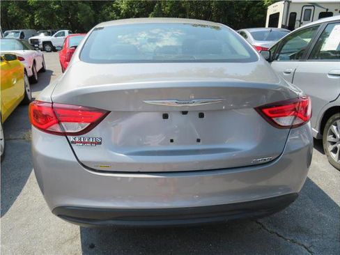 Used 2017 Chrysler 200 LX FWD image 32