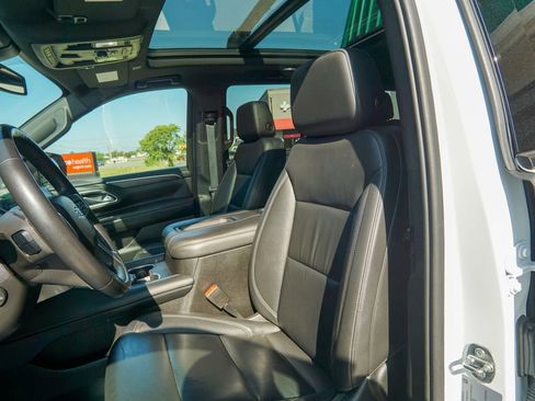 Used 2021 Chevrolet Tahoe Z71 w/ Z71 Signature Package AWD/4WD image 22