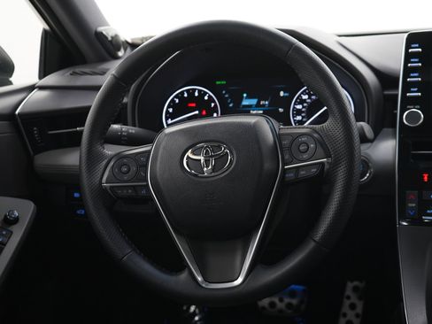 Used 2019 Toyota Avalon XSE w/ All Weather Liner Package FWD image 15
