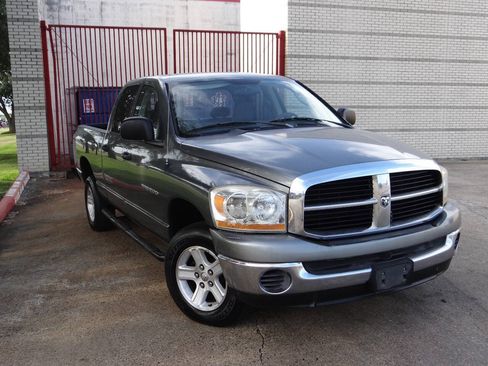 Used 2006 Dodge Ram 1500 Truck SLT w/ Trailer Tow Group AWD/4WD image 1