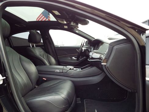 Used 2015 Mercedes-Benz S 550 Sedan w/ Sport Package image 24
