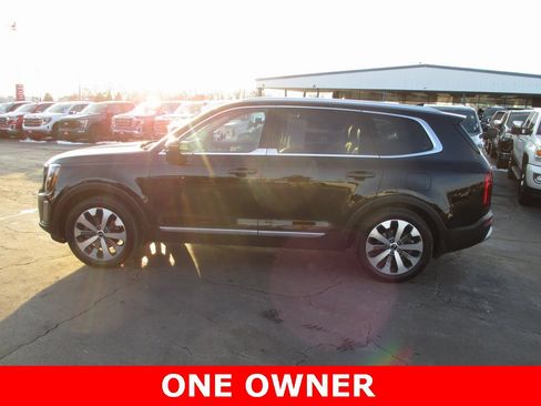 Used 2021 Kia Telluride EX w/ EX Premium Package image 8