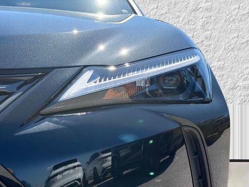 New 2026 Lexus UX 300h UX 300h Premium image 9
