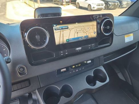 New 2026 Mercedes-Benz Sprinter 2500 image 22