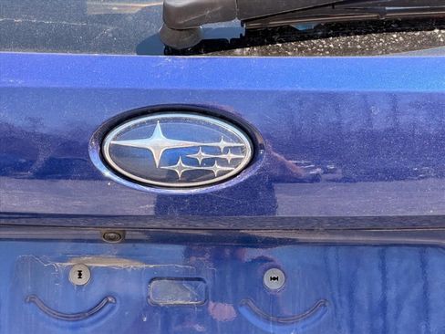 Used 2024 Subaru Crosstrek 2.0i Premium image 12