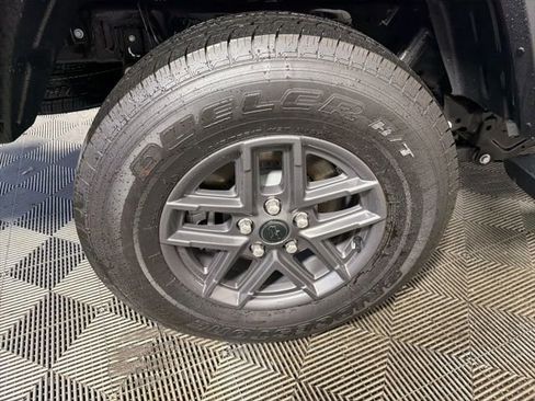 New 2026 Jeep Gladiator Sport image 7