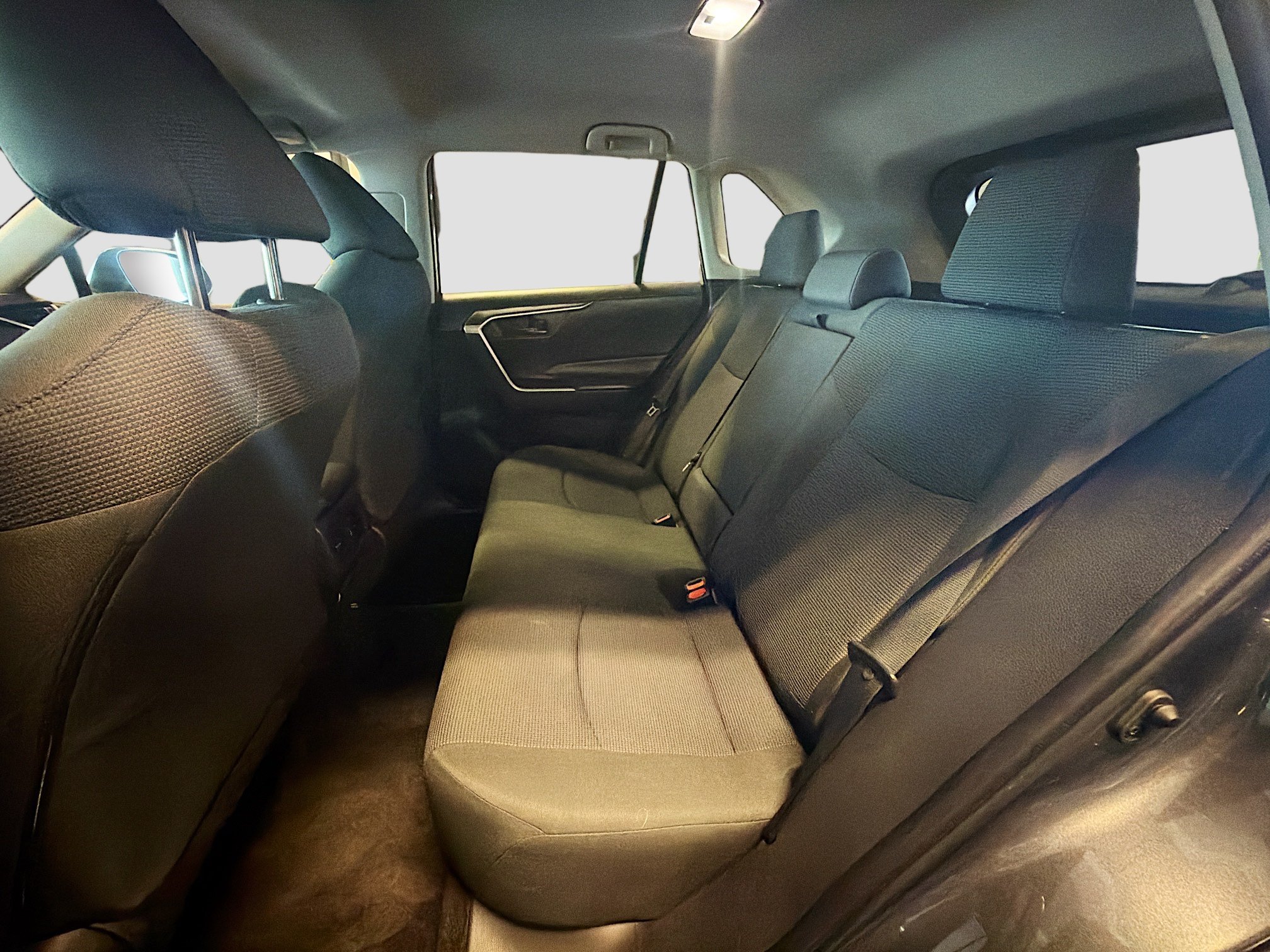 Used 2025 Toyota RAV4 LE AWD/4WD image 27