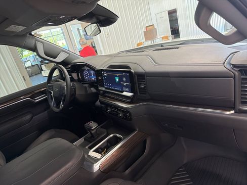 Used 2024 Chevrolet Silverado 1500 RST w/ Convenience Package II AWD/4WD image 27