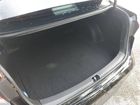 Used 2024 Toyota Corolla LE FWD image 8
