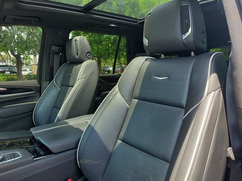 Certified 2022 Cadillac Escalade Sport w/ Touring Package RWD image 17