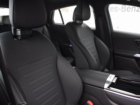 New 2025 Mercedes-Benz GLC 43 AMG 4MATIC Coupe image 15