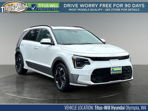 Used 2023 Kia Niro Wave FWD image 1