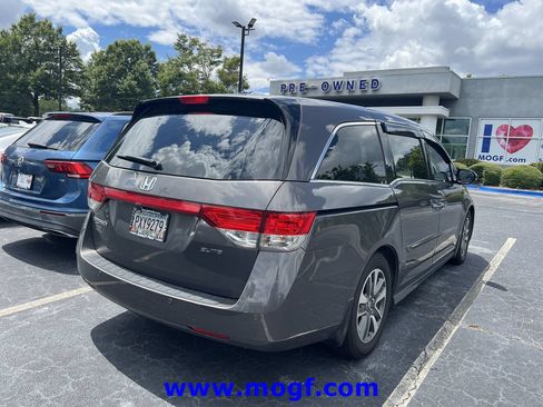 Used 2015 Honda Odyssey Touring image 3