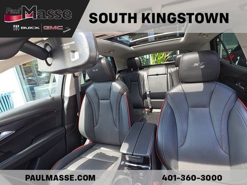 Used 2022 Buick Envision Essence w/ Technology Package I AWD/4WD image 17