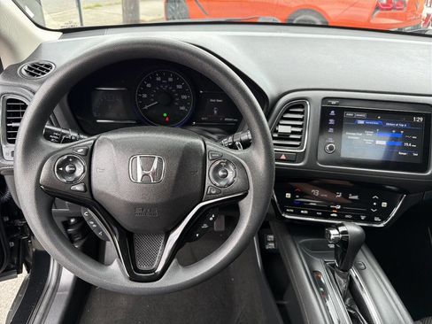 Used 2019 Honda HR-V EX image 26