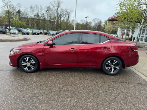 Used 2022 Nissan Sentra SV w/ All-Weather Package FWD image 4