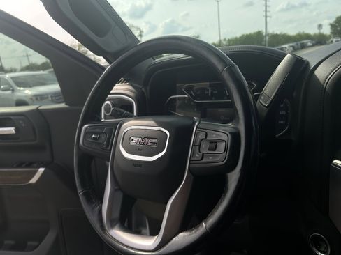 Used 2020 GMC Sierra 1500 SLE w/ SLE Value Package image 9
