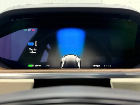 Used 2023 Tesla Model S Standard Range AWD/4WD image 21