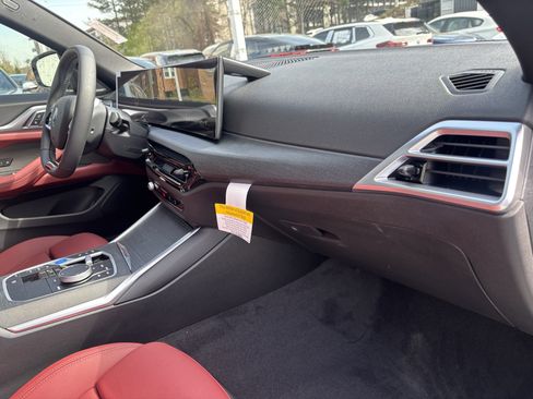 Used 2026 BMW i4 eDrive40 w/ Premium Package image 29