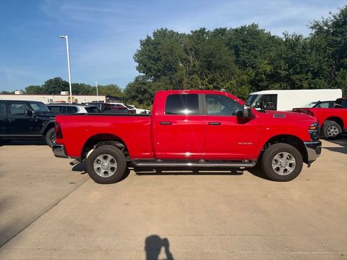Used 2026 RAM 2500 Big Horn AWD/4WD image 6