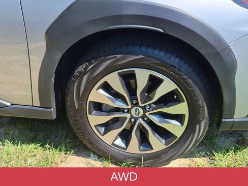 Used 2024 Subaru Outback Limited AWD/4WD image 6