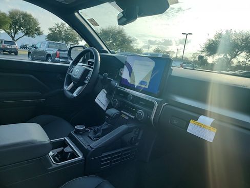 New 2025 Toyota 4Runner TRD Sport Premium image 32