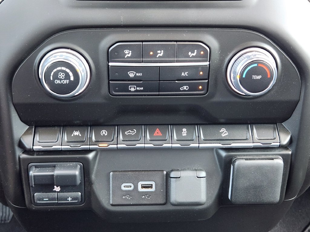 Used 2025 Chevrolet Silverado 1500 Custom Trail Boss AWD/4WD image 19