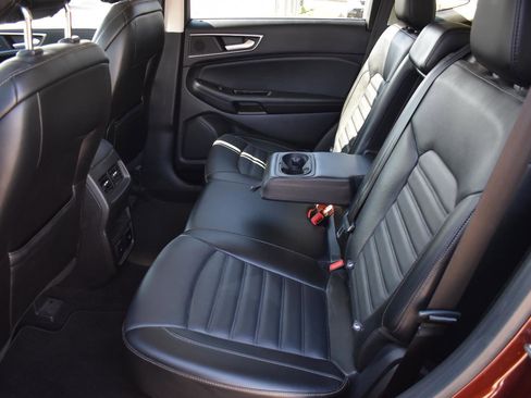 Used 2015 Ford Edge SEL w/ Equipment Group 201A image 18