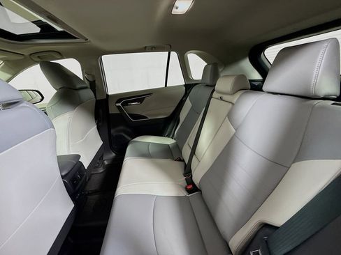 Certified 2022 Toyota RAV4 XLE Premium image 21