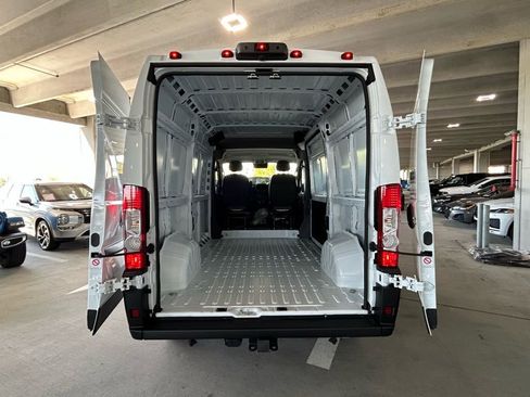 New 2026 RAM ProMaster 2500 FWD image 29