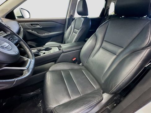 Used 2021 Nissan Rogue SL w/ Premium Package image 11