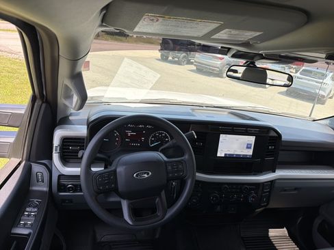Used 2024 Ford F250 XL w/ XL Off-Road Package AWD/4WD image 15