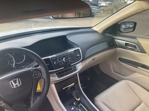 Used 2014 Honda Accord LX image 14