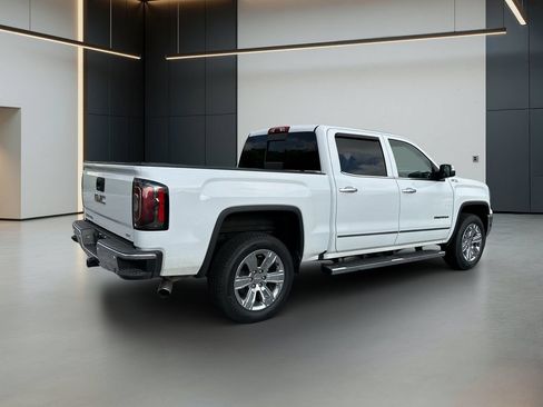 Used 2018 GMC Sierra 1500 SLT AWD/4WD image 6