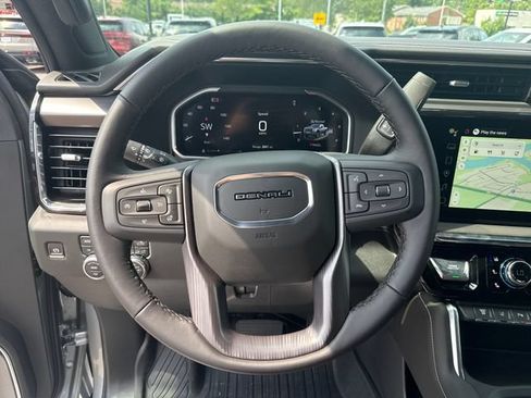 New 2026 GMC Sierra 2500 Denali Ultimate AWD/4WD image 17