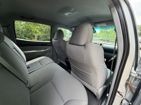 Used 2013 Toyota Tacoma 4x4 Double Cab w/ TRD Off-Road Pkg image 19