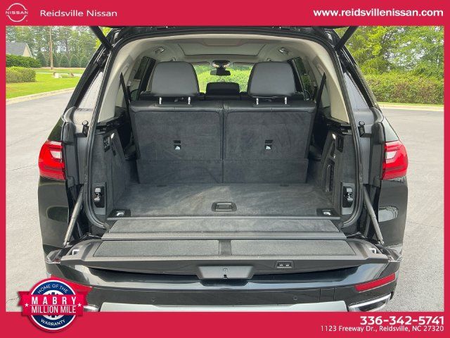 Used 2021 BMW X7 xDrive40i w/ Parking Assistance Package AWD/4WD image 18