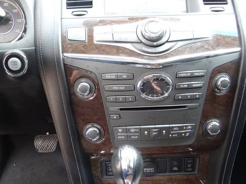Used 2015 INFINITI QX80 2WD image 19