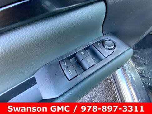 New 2026 GMC Terrain AT4 w/ LPO, Floor Liner Package image 21