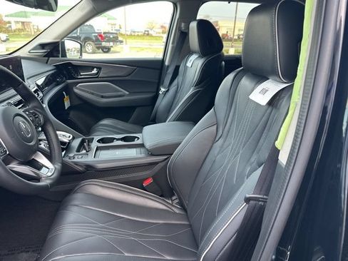 New 2026 Acura MDX w/ Advance Package AWD/4WD image 16
