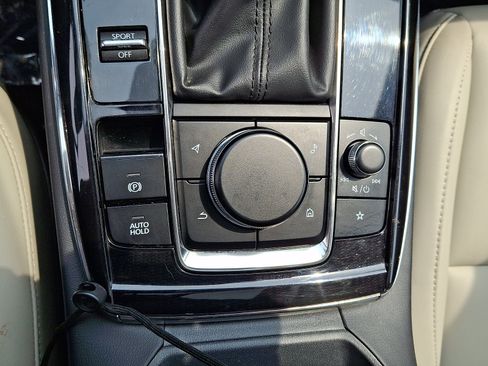 Used 2024 MAZDA CX-30 AWD 2.5 S w/ Preferred Package image 18