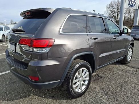 Used 2021 Jeep Grand Cherokee Laredo image 6