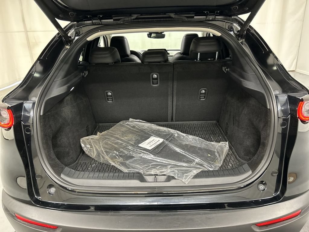 Certified 2024 MAZDA CX-30 AWD 2.5 S w/ Premium Package image 22